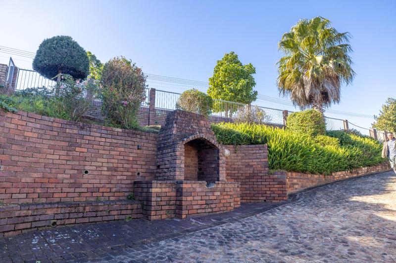 4 Bedroom Property for Sale in Oatlands North Eastern Cape